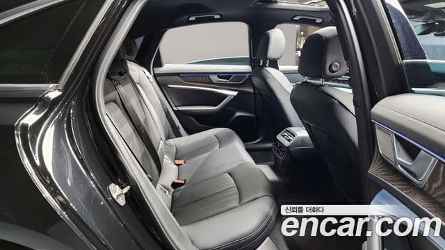 Audi A6 (C8) Premium, 2022 11