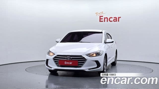 Hyundai Avante AD 1.6 GDI Smart, 2016 3
