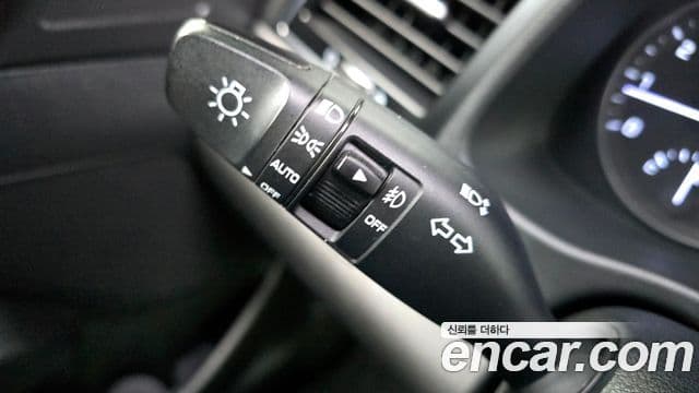 Hyundai Avante AD 1.6 GDI Smart, 2016 19