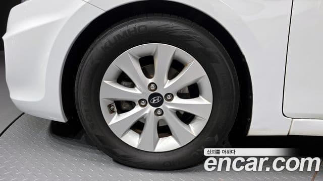 Hyundai Accent(новый кузов / новое поколение) Modern, 2016 все фото