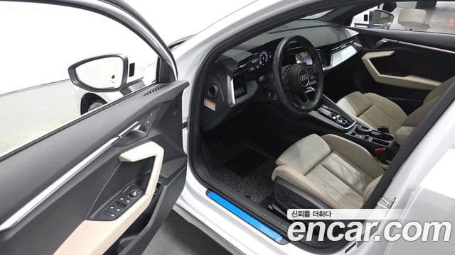 Audi A3 (8Y) Premium, 2023 13