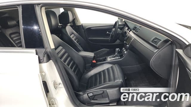 Volkswagen New CC 2.0 TSI, 2015 11