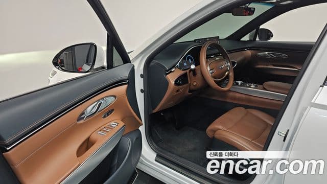 Genesis GV70, 2021 11