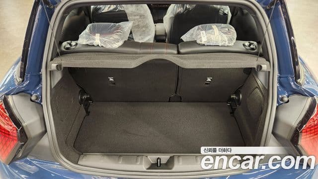 Mini Cooper S 4세대 JCW, 2025 19