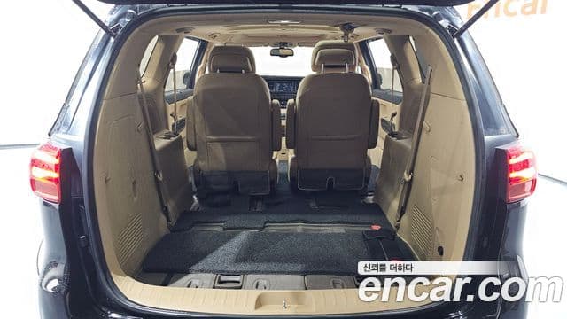 Kia The / новый New Carnival VIP, 2019 20