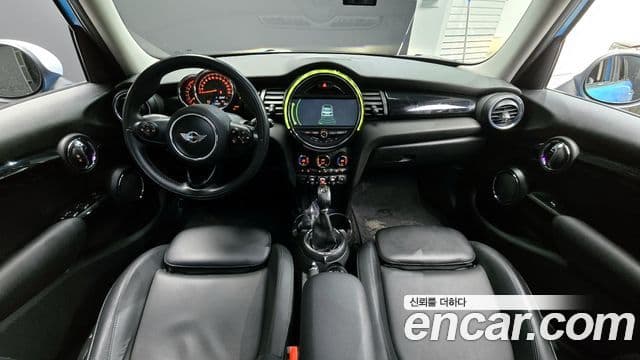 Mini Cooper 3세대, 2015 7