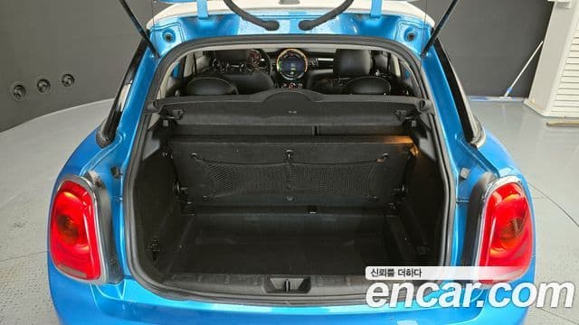 Mini Cooper 3세대, 2015 20