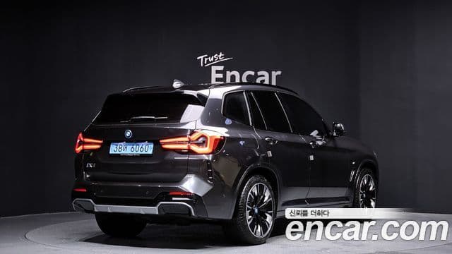BMW iX3 M Sport, 2025 2