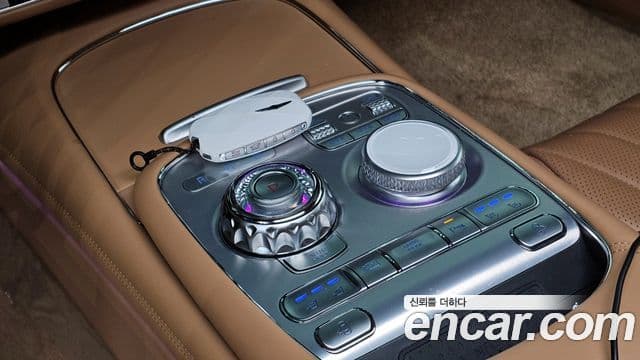 Genesis G90 (RS4) бензин 3.5 турбо AWD, 2022 9