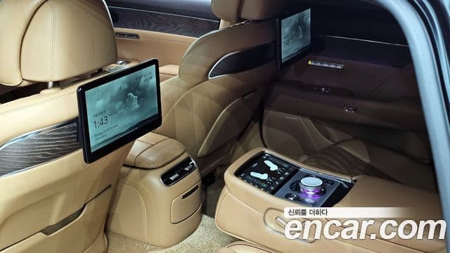 Genesis G90 (RS4) бензин 3.5 турбо AWD, 2022 19