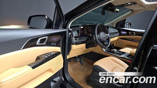 Kia Carnival 4세대 Signature, 2022 11