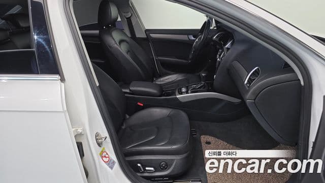 Audi New A4 B8, 2015 11