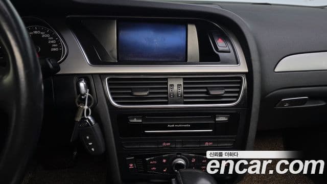 Audi New A4 B8, 2015 14