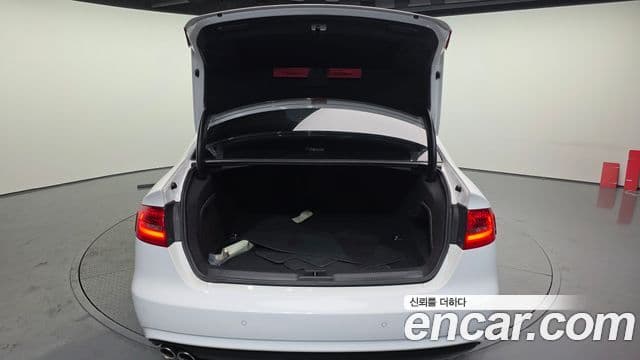 Audi New A4 B8, 2015 20