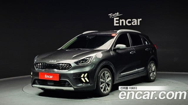 Kia The / новый New Niro Signature, 2022 1