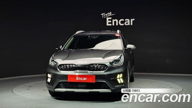 Kia The / новый New Niro Signature, 2022 3