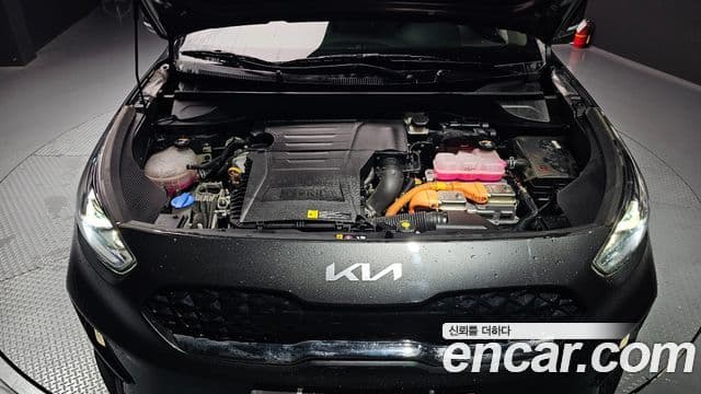 Kia The / новый New Niro Signature, 2022 6