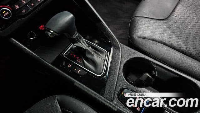 Kia The / новый New Niro Signature, 2022 9