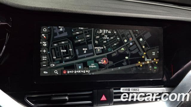 Kia The / новый New Niro Signature, 2022 14