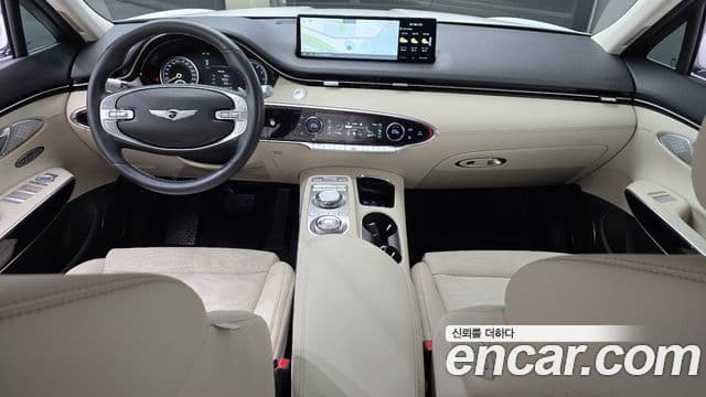 Genesis GV70, 2024 7