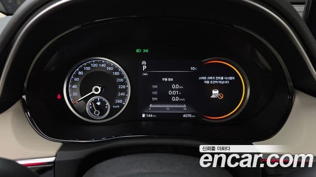 Genesis GV70, 2024 8