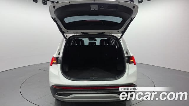 Hyundai The / новый New Santa Fe Prestige, 2023 20