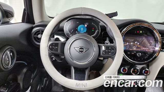 Mini Cooper S 3세대, 2022 13