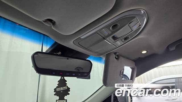 Genesis G80 Premium Luxury, 2018 18