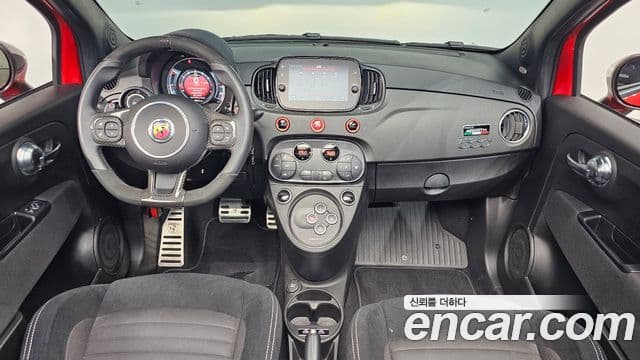 Fiat 500C Abarth, 2022 7