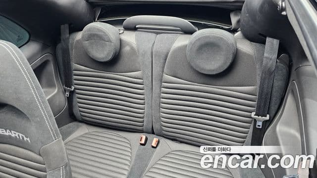 Fiat 500C Abarth, 2022 16