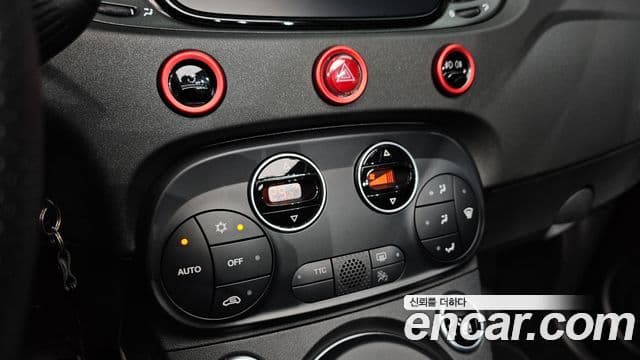 Fiat 500C Abarth, 2022 18