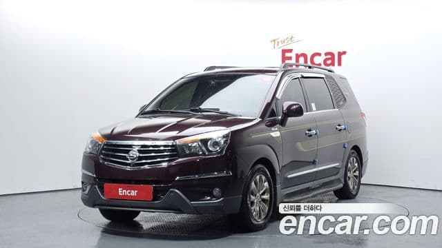 KG모빌리티(SsangYong) Korando 투리스모 4WD RX 9인승, 2016 1