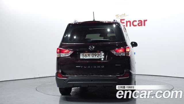 KG모빌리티(SsangYong) Korando 투리스모 4WD RX 9인승, 2016 4