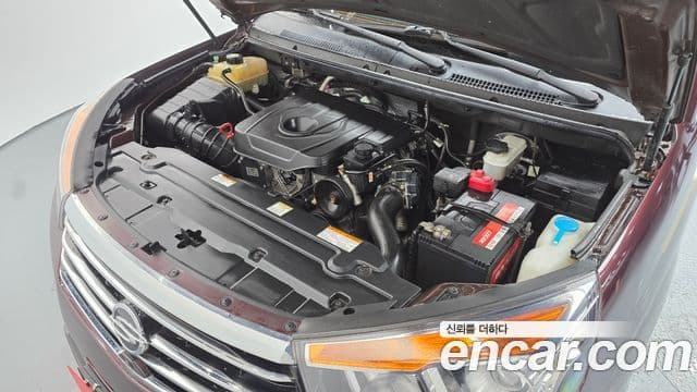 KG모빌리티(SsangYong) Korando 투리스모 4WD RX 9인승, 2016 6