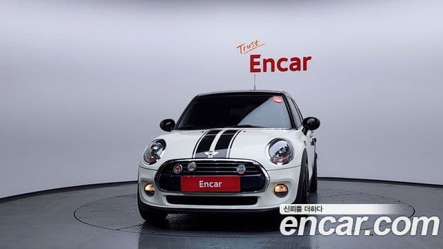 Mini Cooper 3세대, 2017 3