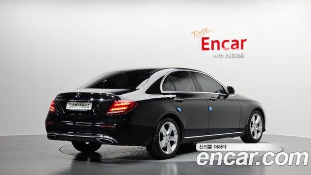 Mercedes-Benz E-класс W213 Avantgarde, 2017 2