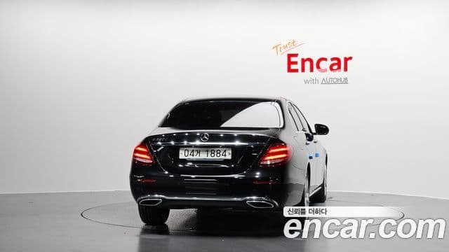 Mercedes-Benz E-класс W213 Avantgarde, 2017 4