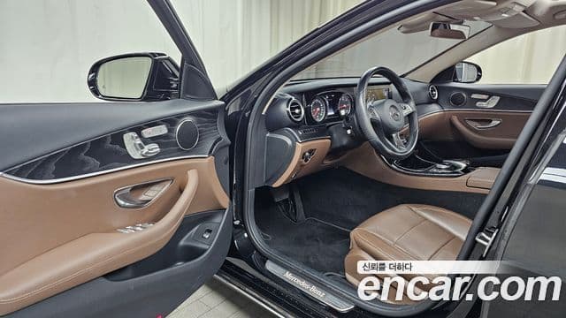 Mercedes-Benz E-класс W213 Avantgarde, 2017 10