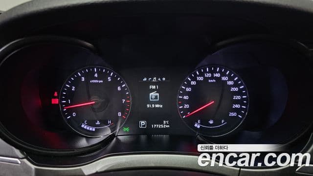 Kia K9 Executive, 2014 8