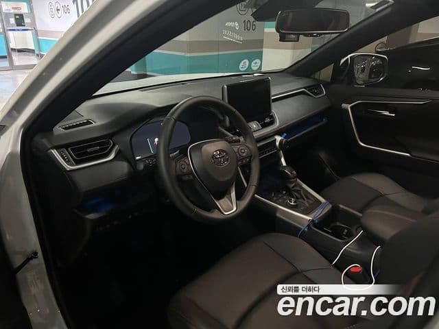 Toyota RAV4 5세대 2.5 4WD PHEV XSE, 2025 12