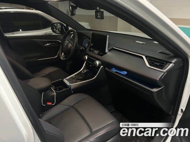 Toyota RAV4 5세대 2.5 4WD PHEV XSE, 2025 13