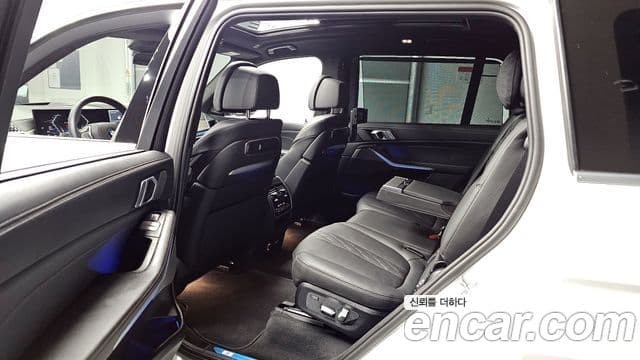 BMW X7 (G07) xDrive 40d Design Pure Excellence 7인승, 2024 11