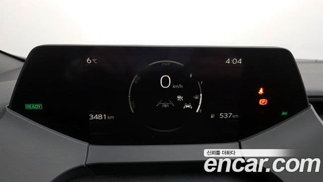 Toyota 프리우스 5세대 2.0 LE, 2024 8