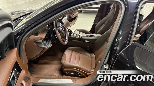 Porsche Panamera (971) Executive, 2023 11