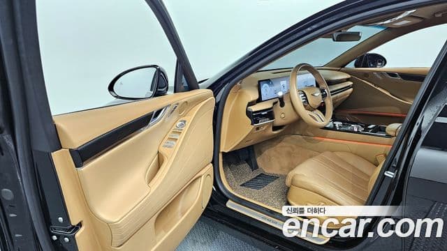 Genesis G80 (RG3) бензин 2.5 турбо AWD, 2025 10