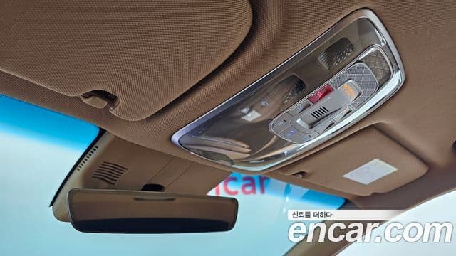 Genesis G80 (RG3) бензин 2.5 турбо AWD, 2025 18