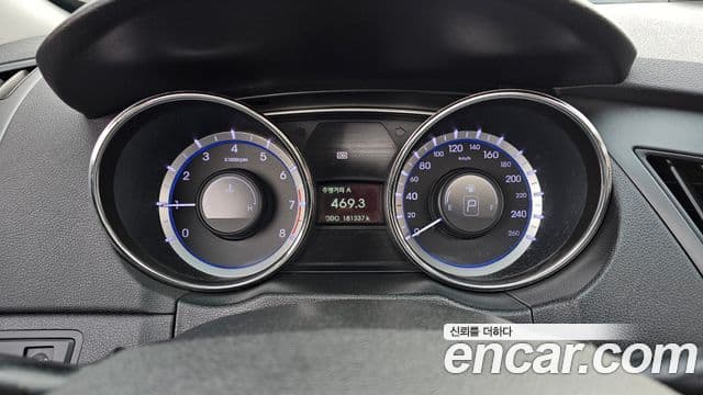 Hyundai YF Sonata LPI top, 2010 8