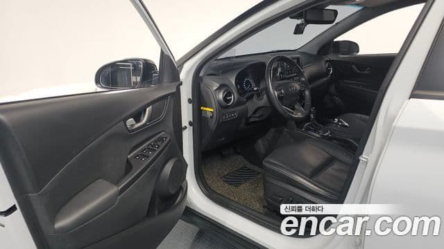 Hyundai Kona Premium, 2018 10