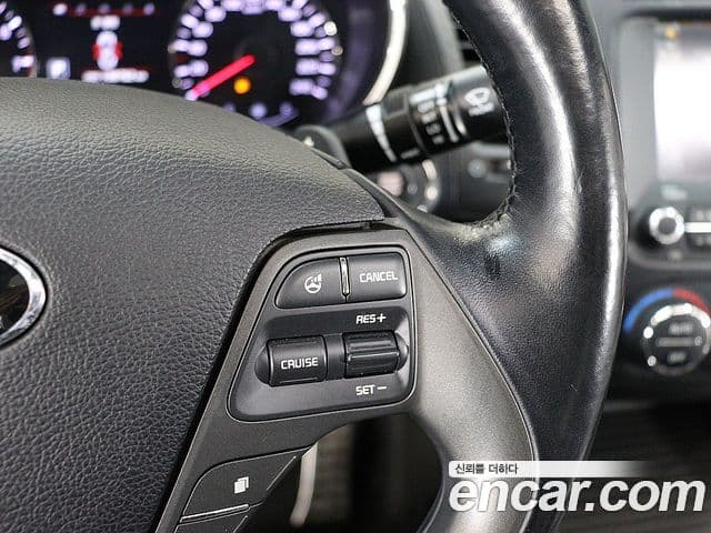 Kia K3 Noblesse, 2013 13