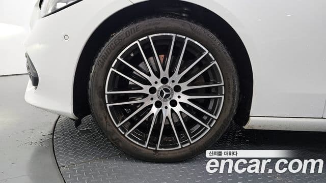 Mercedes-Benz C-класс W206 Avantgarde, 2024 все фото